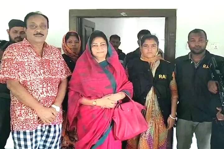 সিরাজগঞ্জের সাবেক সংসদ সদস্য স্বামী সহ মৌলভীবাজার গ্রেফতার