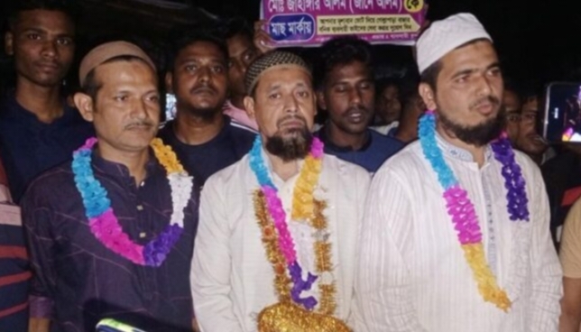 তানোরে বণিক সমিতির নির্বাচনে জানে আলম সভাপতি ও সাংবাদিক টিপু সম্পাদক নির্বাচিত