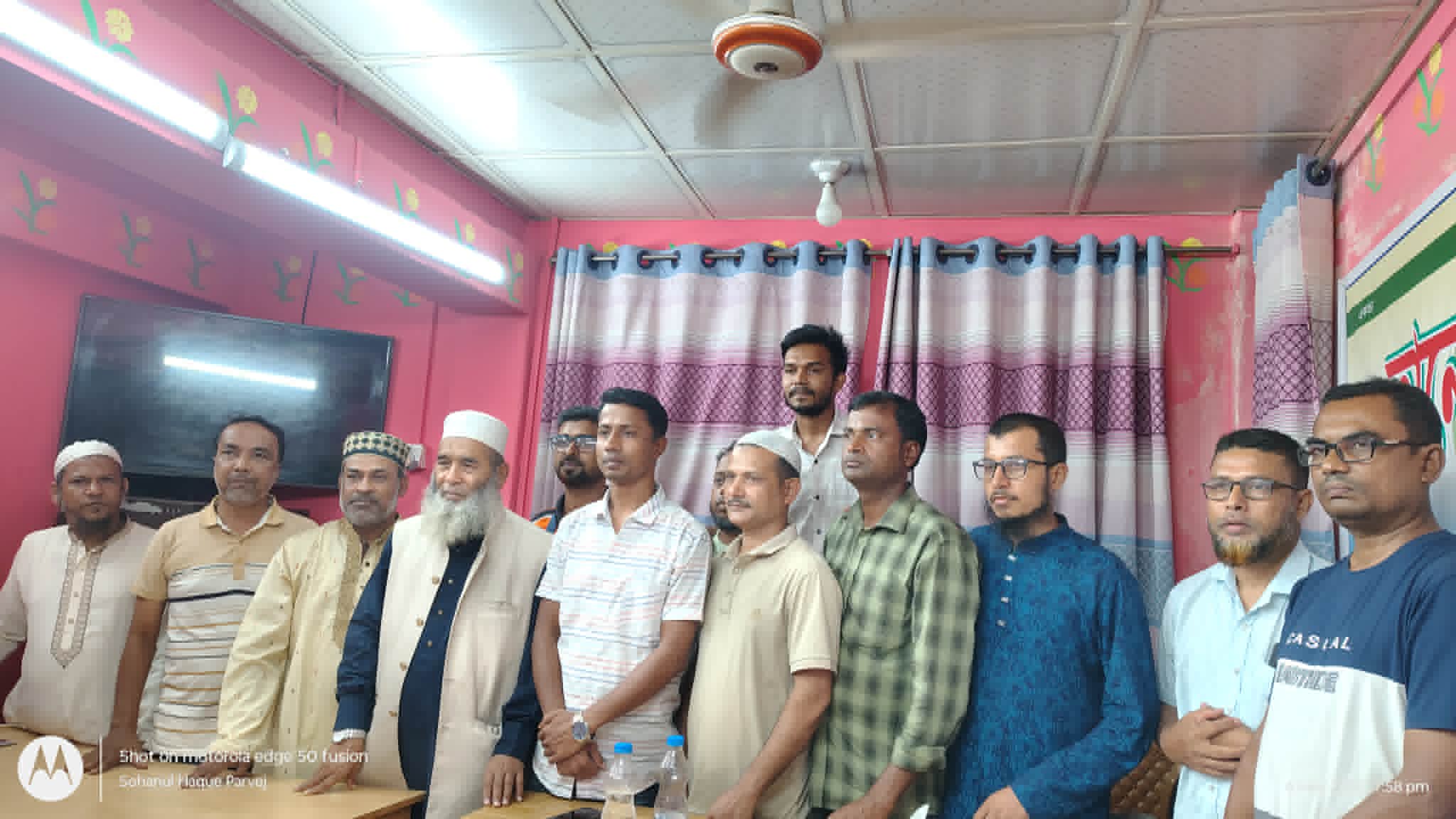 তানোর প্রেস ক্লাবে সাংবাদিকদের সাথে এমপি মজিবুর রহমানের মতবিনিময়
